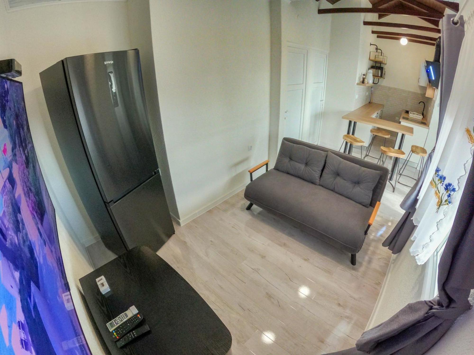 Apartments By The Sea Milna, Vis - 8895 روكافاك الغرفة الصورة